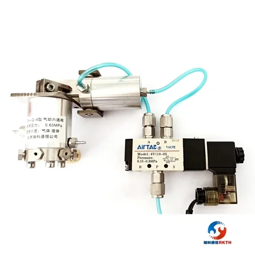 Right-angle pneumatic 6-port valve